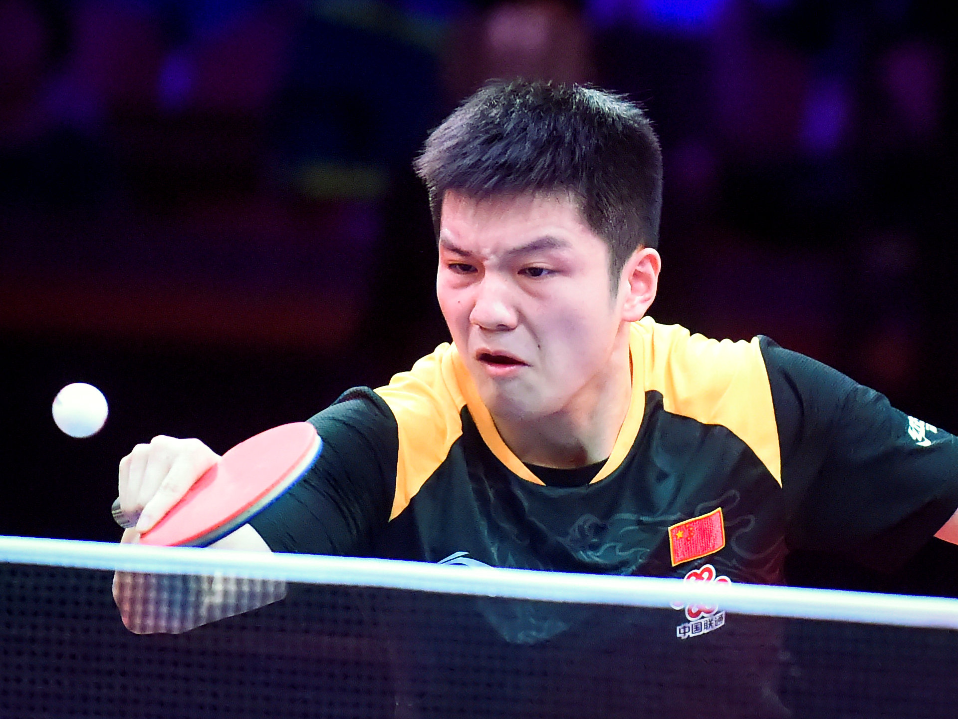 英格兰队绝杀瑞典队,樊振东惊艳四座 英格兰队绝杀瑞典队,樊振东惊艳四座