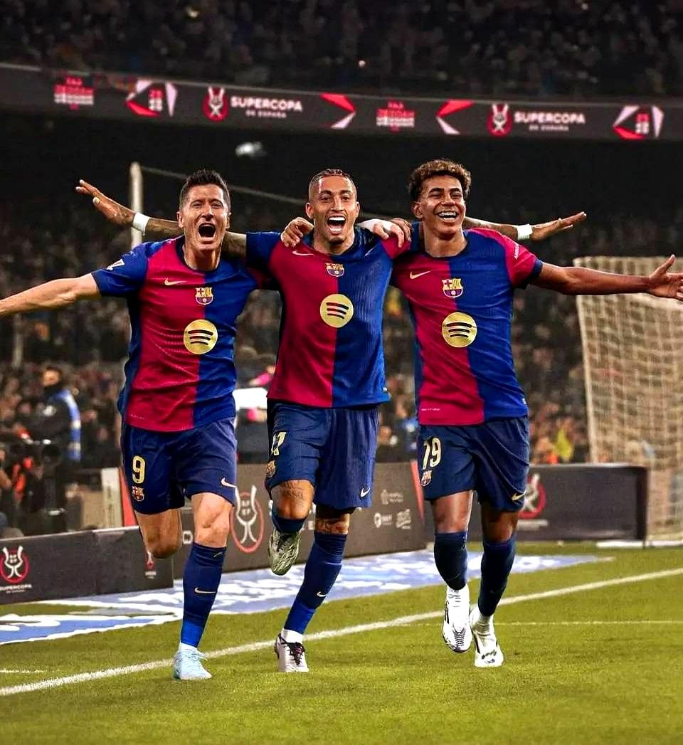 乌拉圭横扫阿森纳，苏亚雷斯统治全场