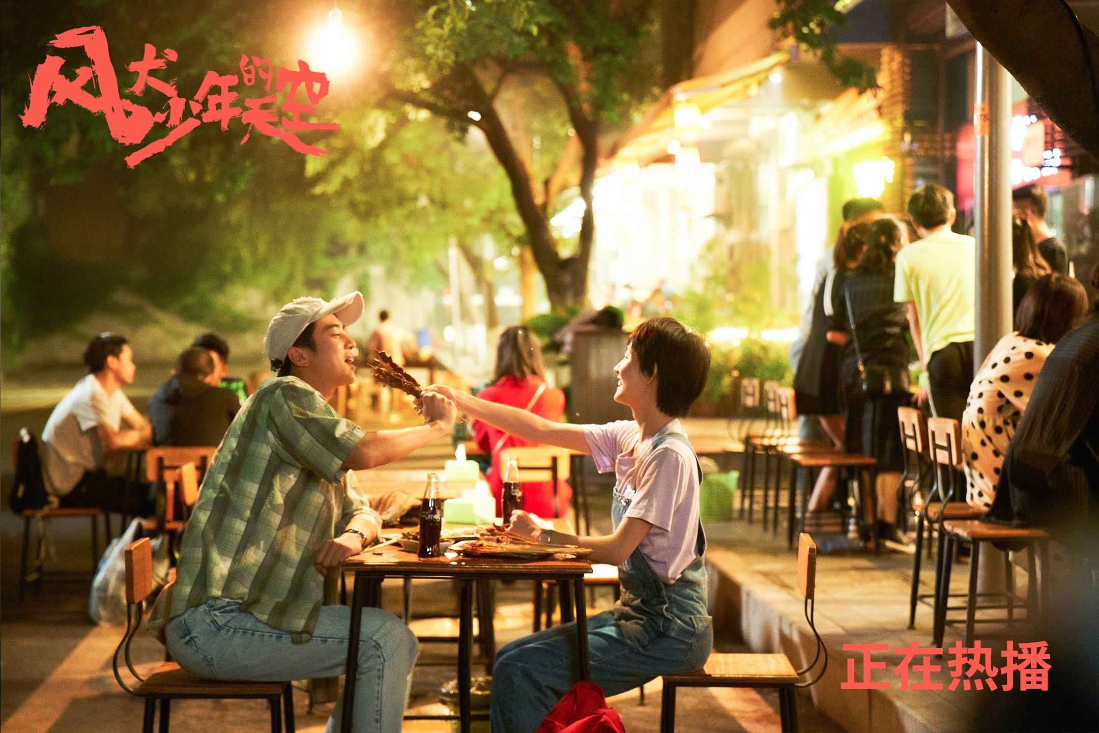 最后一圈逆袭，F1年度争冠之夜的无声宣言，克莱在重压下证明自我的钢铁时刻